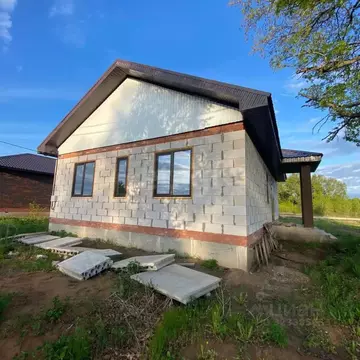 Дом в Башкортостан, Иглинский район, Акбердинский сельсовет ул. ...