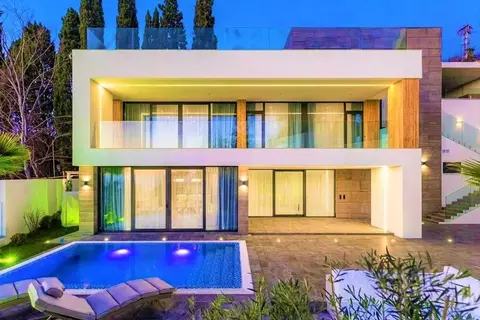 Дом в Краснодарский край, Сочи Хоста жилрайон, ул. Дачная, 27 (350 м)