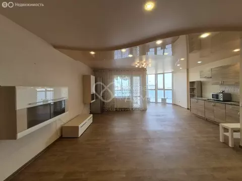 3-комнатная квартира: Волгоград, район Семь Ветров, бульвар 30-летия ...