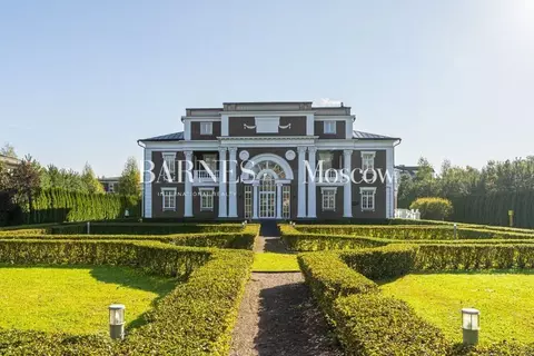 Дом в Московская область, Одинцовский городской округ, д. Жуковка, ...