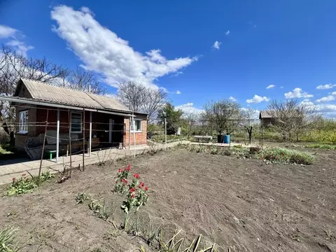 Дом в Ростовская область, Родионово-Несветайский район, Кутейниковское ...