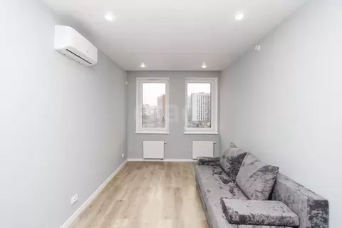 1-к кв. Тюменская область, Тюмень Полевая ул., 108 (40.45 м)