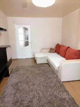 2-к кв. Челябинская область, Челябинск ул. Ворошилова, 37 (53.3 м)