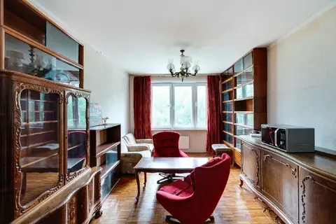 Продается 3-комнатная квартира