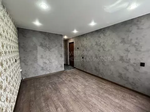 Студия Тюменская область, Тюмень ул. Мельникайте, 44а (18.0 м)