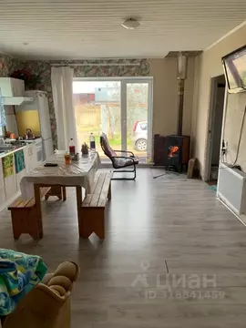 Дом в Ленинградская область, Выборг Цветущий Мыс СНТ, проезд 2-й ...