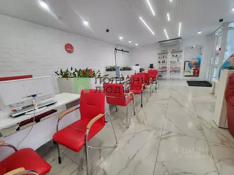 Помещение свободного назначения в Курганская область, Курган ул. Карла ...