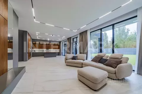 Коттедж в Московская область, Одинцовский городской округ, д. ...