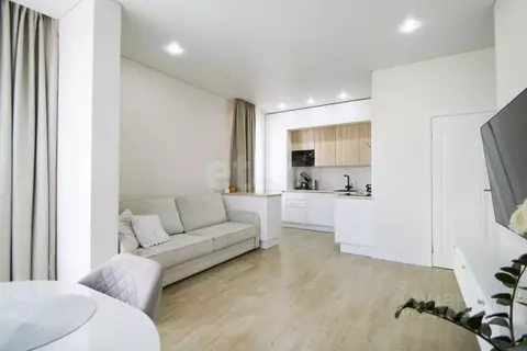 1-к кв. Свердловская область, Екатеринбург ул. Амундсена, 7 (40.7 м)