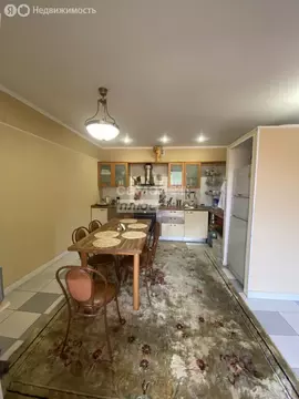 5-комнатная квартира: Бердск, Изумрудный городок, 7 (221.6 м)