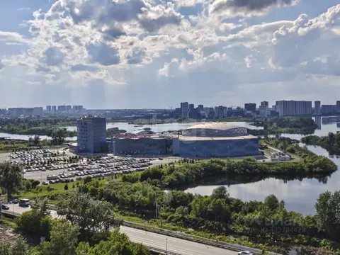 2-к кв. Тюменская область, Тюмень Солнечный проезд, 3 (81.8 м)