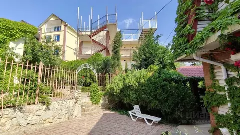 Дом в Крым, Феодосия муниципальный округ, Коктебель пгт пер. Школьный ...