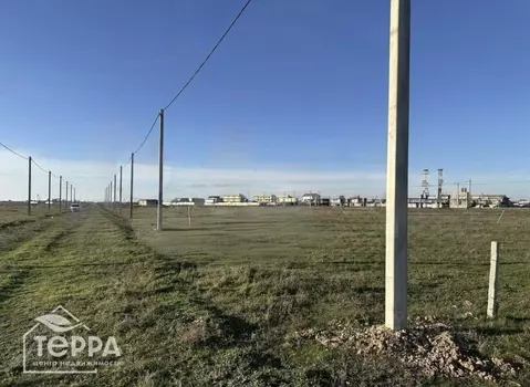 Участок в Крым, Сакский район, с. Молочное  (6.0 сот.)