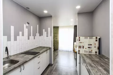 Студия Тюменская область, Тюмень ул. Вице-адмирала Воронцова, 7 (23.5 ...