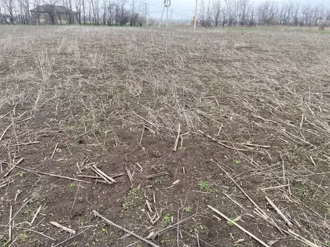 Участок в Ростовская область, Мясниковский район, с. Большие Салы ул. ...