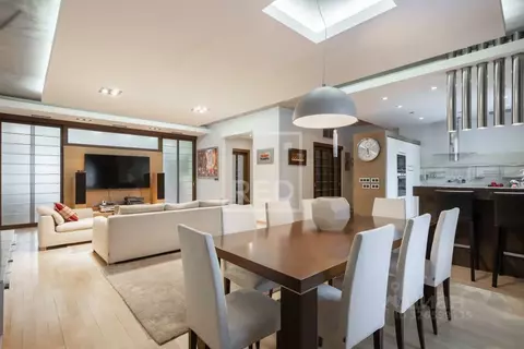 4-к кв. Москва Кременчугская ул., 32К1 (169.0 м)