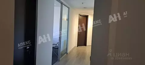 Помещение свободного назначения в Москва Павелецкая пл., 2С2 (778 м)