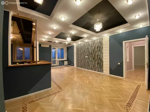 5-комнатная квартира: Москва, улица Бажова, 24к2 (150 м)