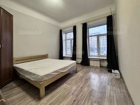 3-к кв. Санкт-Петербург Московский просп., 76 (72.0 м)