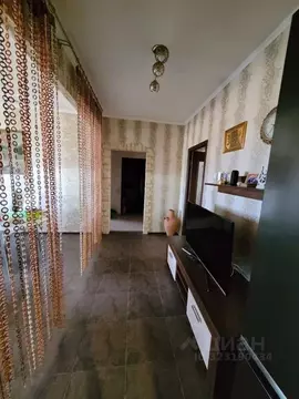 Дом в Астраханская область, Приволжский район, с. Осыпной Бугор ул. ...