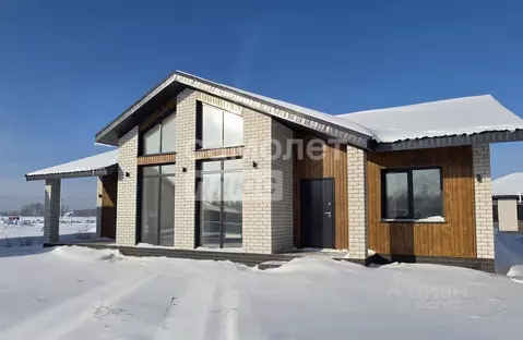 Дом в Алтайский край, Первомайский район, с. Фирсово ул. Лимонная (120 ...