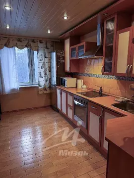 Продается 3-комнатная квартира