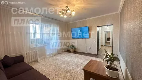 2-комнатная квартира: Оренбург, Пролетарская улица, 288/2 (67.9 м)