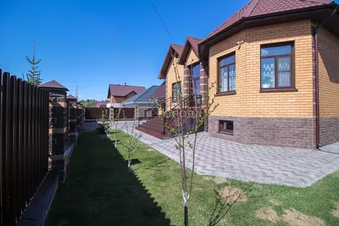 Дом в Алтайский край, Первомайский район, с. Фирсово ул. 10-я Моховая ...