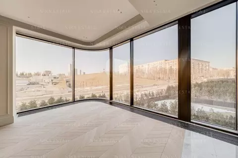 4-к кв. Москва ул. Братьев Фонченко, 1к1 (151.0 м)