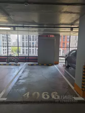 Гараж в Москва Мосфильмовская ул., 98к3 (14 м)