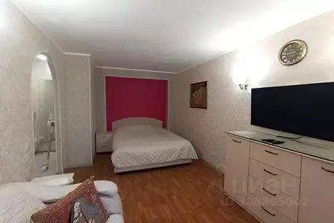 1-к кв. Крым, Симферополь ул. Горького, 14 (35.0 м)