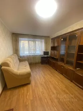 2-к кв. Омская область, Омск Учебная ул., 191А (43.0 м)