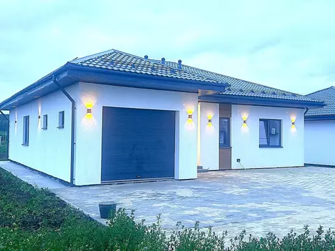 Коттедж в Свердловская область, Сысертский муниципальный округ, ...