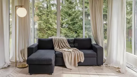 Коттедж в Московская область, Одинцовский городской округ, д. Малые ...