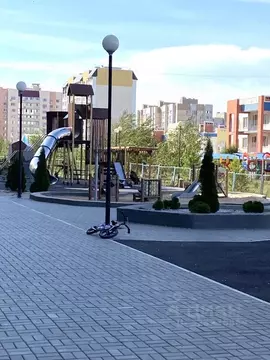 3-к кв. Саратовская область, Саратов ул. Имени С.П. Лисина, 16А (80.0 ...