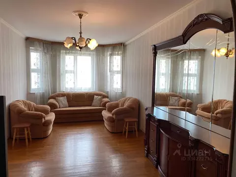 3-к кв. Москва ул. Академика Анохина, 9 (75.0 м)