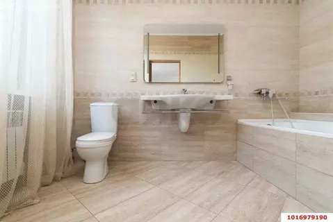 Дом в Краснодар, Аральская улица (226 м)