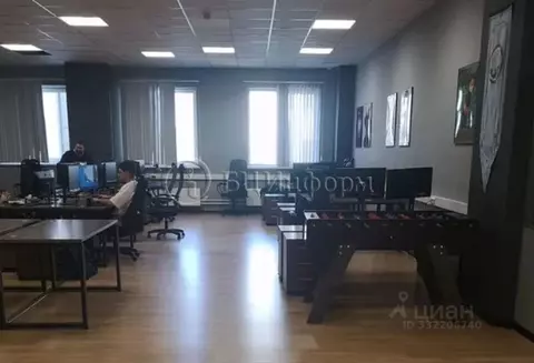 Офис в Санкт-Петербург Бумажная ул., 16к1 (170 м)