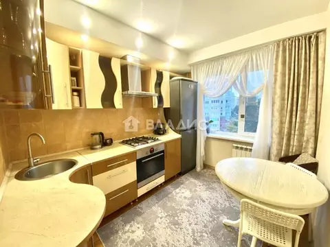 3-к кв. Белгородская область, Белгород 10-й мкр, ул. 60 лет Октября, 9 ...