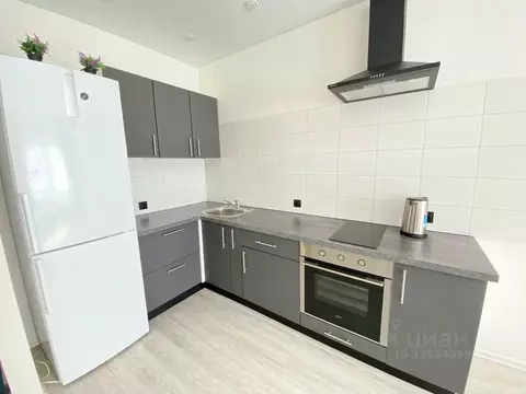 3-к кв. Башкортостан, Уфа ул. Уфимское Шоссе, 24/1 (68.0 м)