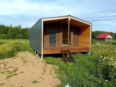 Дом в Ленинградская область, Волховский район, Потанинское с/пос, д. ...