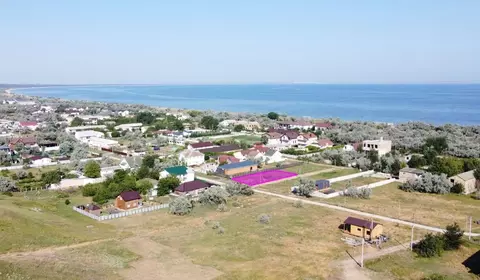 Участок в Крым, Ленинский район, Белинское с/пос, с. Новоотрадное ул. ...