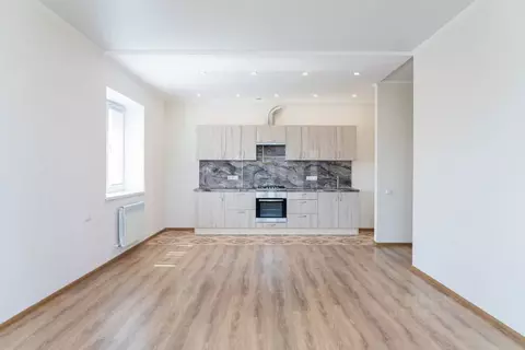 Дом в Башкортостан, Уфимский район, Таптыковский сельсовет, с. ...