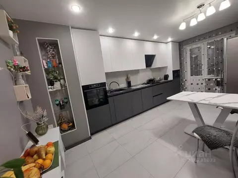 3-к кв. Саратовская область, Саратов ул. Имени Ф.А. Блинова, 21 (82.0 ...