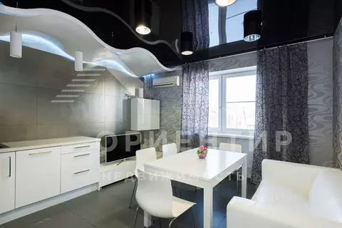 3-к кв. Свердловская область, Екатеринбург ул. Рощинская, 61 (77.0 м)