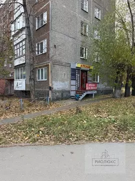 Помещение свободного назначения в Челябинская область, Челябинск ул. ...