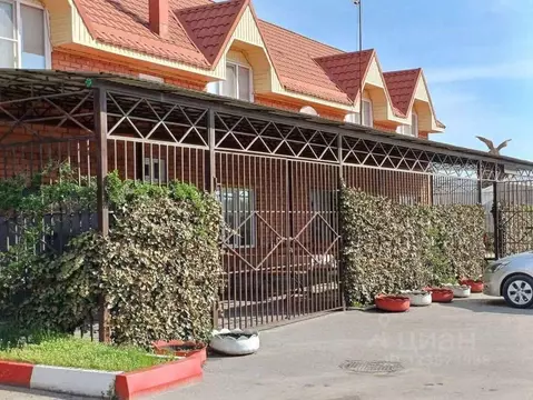 Торговая площадь в Кабардино-Балкария, Урванский район, с. Герменчик ...