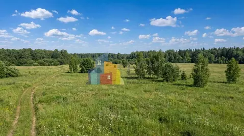 Участок в Тульская область, Щекинский район, Огаревское с/пос, с. ...