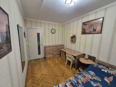 Продается 3-комнатная квартира