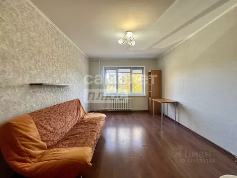 3-к кв. Калининградская область, Калининград ул. Адмирала Макарова, 5 ...